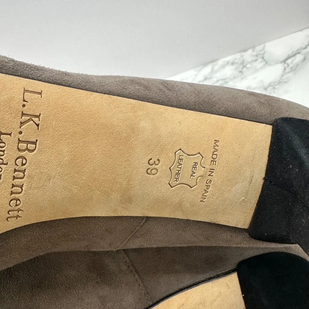 L.K. Bennett Suede Cap Toe Pumps Women EU 39/US 9 Taupe‎ Black Heels Spain